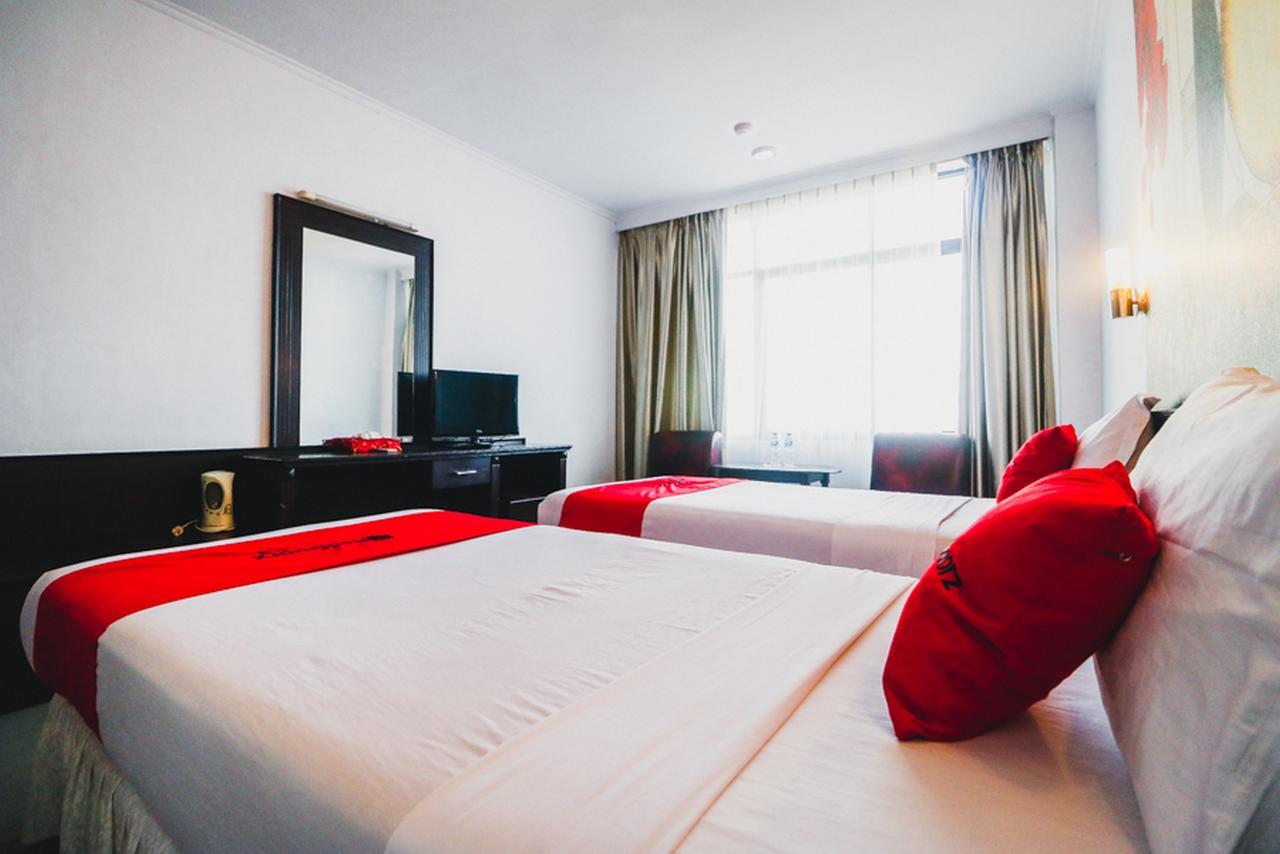 Reddoorz Near Mall Ratu Indah 2 Hotel